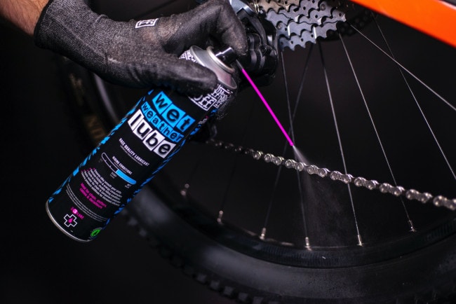 MUC-OFF Launches Wet Weather Lube Aerosol - Sports Insight